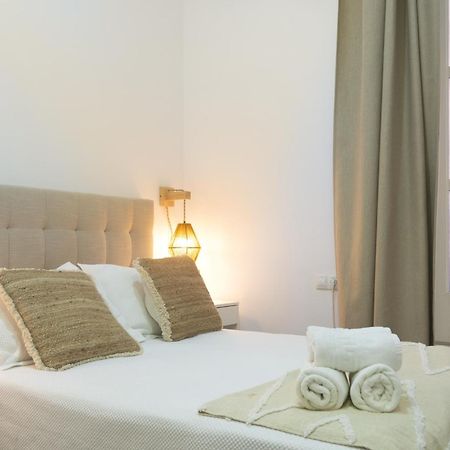 Apartamentos Casa Macias Кадис Экстерьер фото